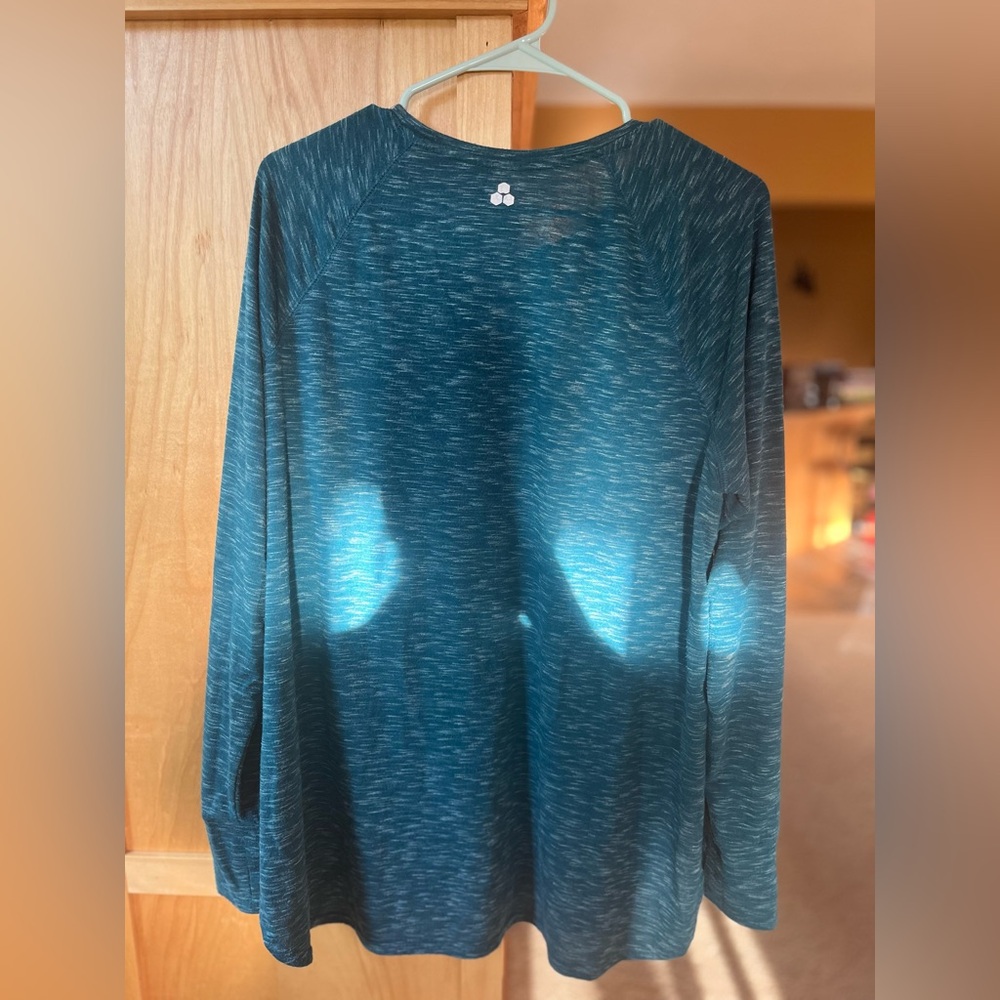 Tek Gear, long sleeve athletic flowy top, XL, deep heathered turquoise